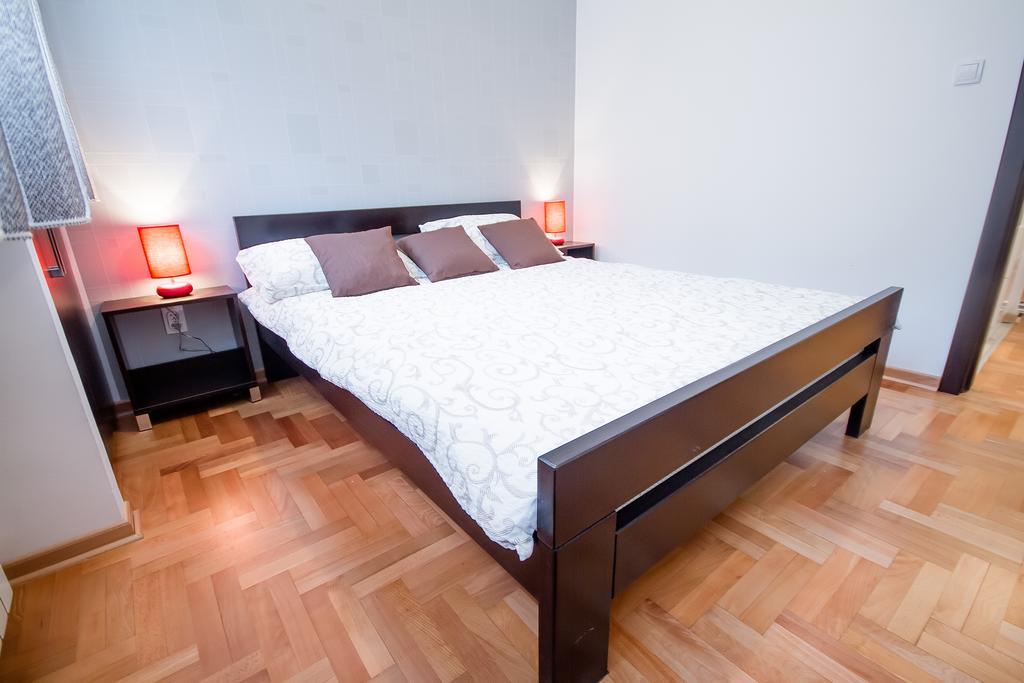 Apartments King Milan, City Center ベオグラード 部屋 写真