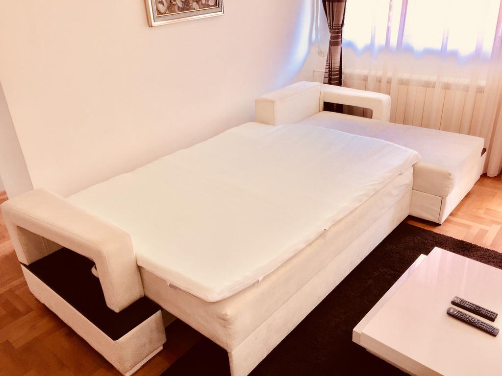 Apartments King Milan, City Center ベオグラード エクステリア 写真