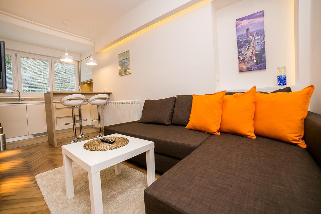 Apartments King Milan, City Center ベオグラード エクステリア 写真