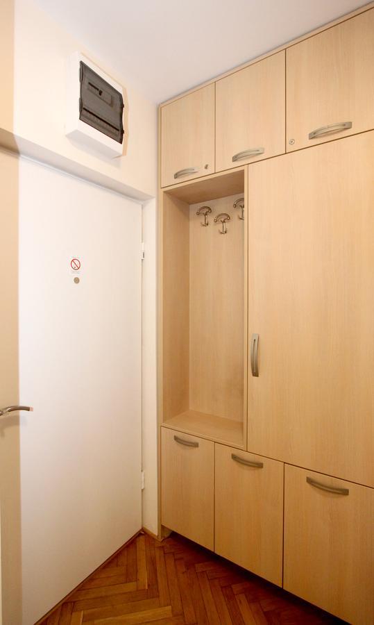 Apartments King Milan, City Center ベオグラード エクステリア 写真