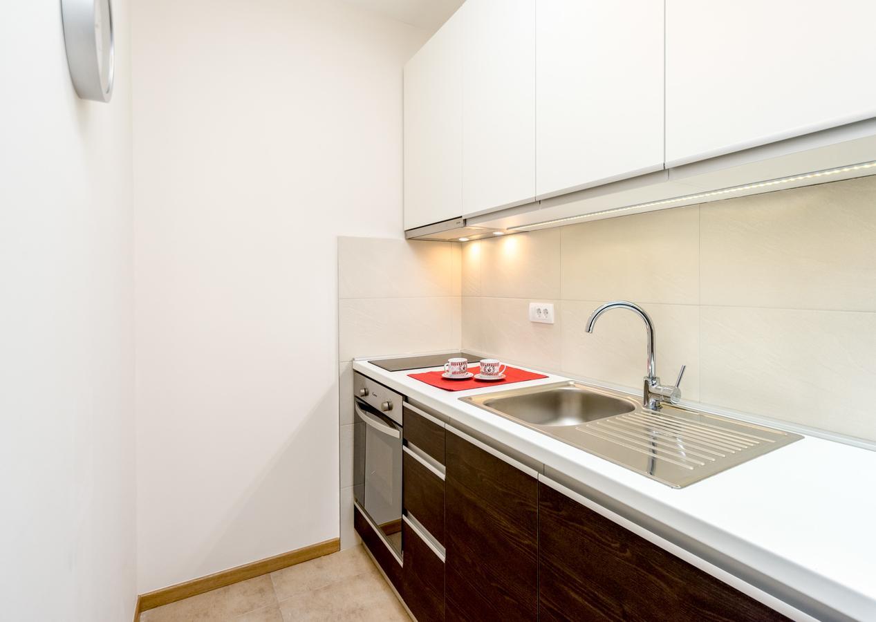 Apartments King Milan, City Center ベオグラード エクステリア 写真