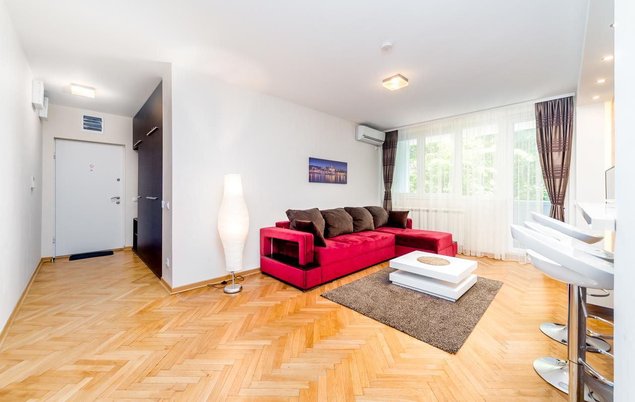 Apartments King Milan, City Center ベオグラード エクステリア 写真